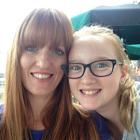 Meet your Posher, Elizabeth - Picture 1 of 1